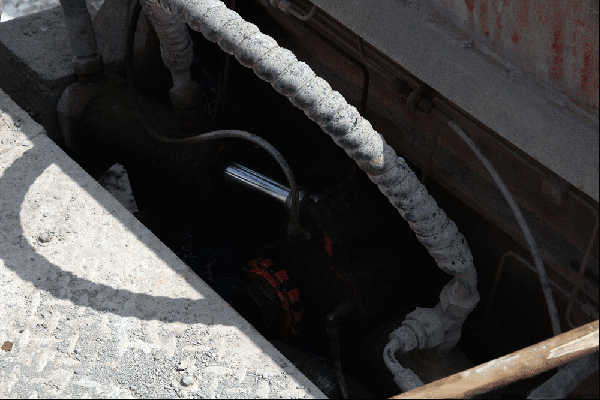 泵車、混凝土泵、混凝土