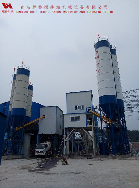 輝特混凝土攪拌站HZS120---直觀的操作畫(huà)面，簡(jiǎn)單易懂