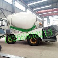 湖北黃岡自上料攪拌運(yùn)輸車(chē)規(guī)格 自上料攪拌運(yùn)輸車(chē)廠(chǎng)家