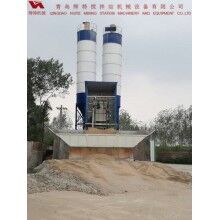 輝特混凝土攪拌站HZS50攪拌性能強(qiáng)，攪拌均勻、迅速，生產(chǎn)效率高