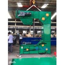 耐高溫1000°Z型提升機(jī)，全封閉，無揚(yáng)塵，可實(shí)現(xiàn)多點(diǎn)進(jìn)料