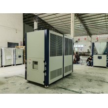 船舶焊接常用冷風(fēng)機(jī)降溫制冷，船艙焊接專用冷風(fēng)機(jī)降溫制冷，船艙焊接常用冷凍機(jī)降溫，船艙焊接采用冷卻機(jī)降溫制冷